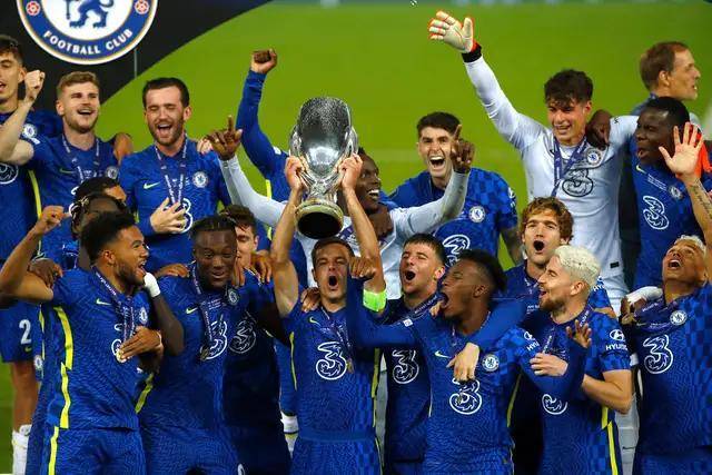 恩瓦内里晒照纪念收获英超处子球